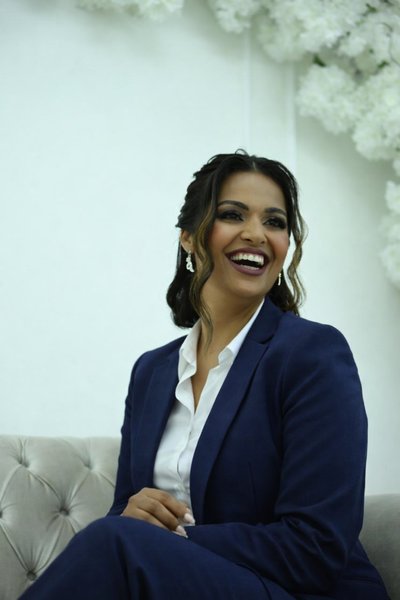 Lili — Fundadora DL Growth